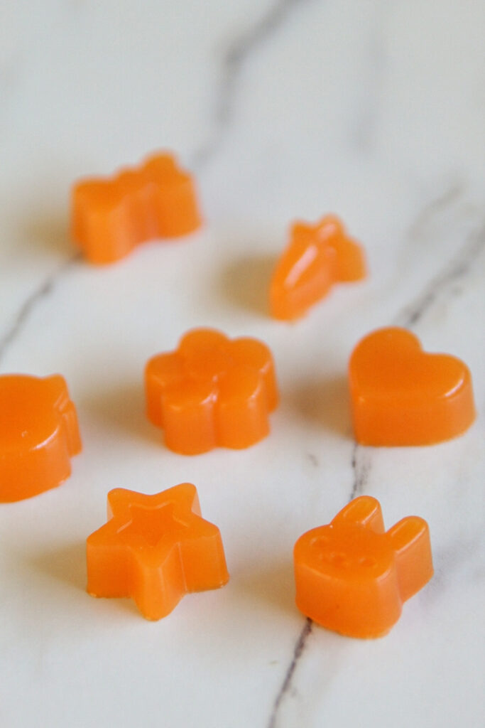 Fruit Gummies Recipe (With Veggies!) Homemade fruit gummies made with carrot and orange juice, soft and kid-friendly healthy snack